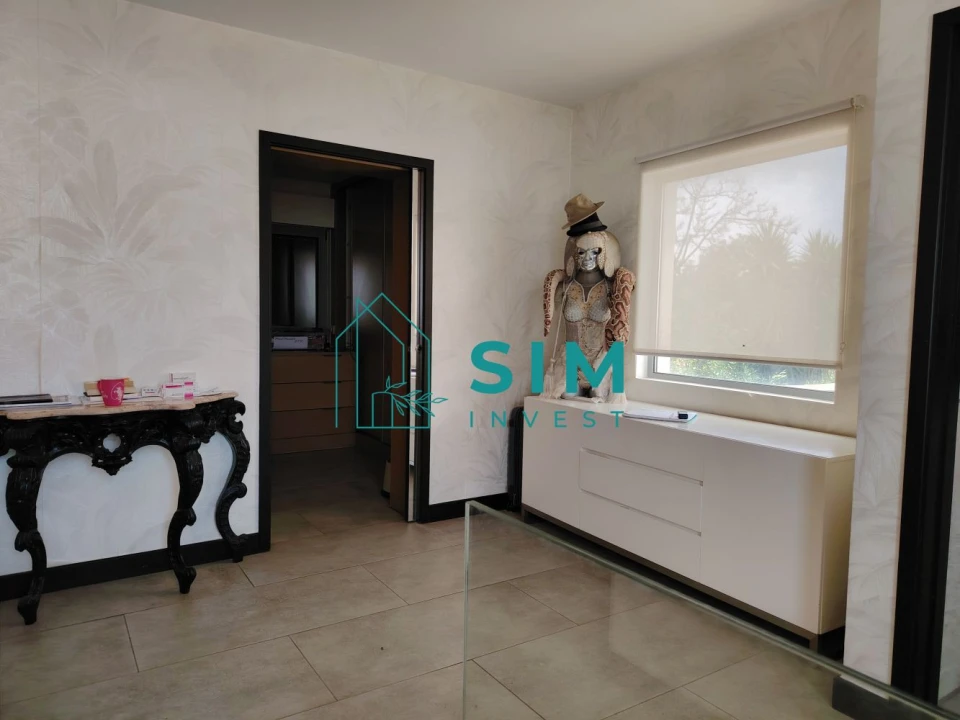 Moradia T4 para Venda em Quelfes Foto 71