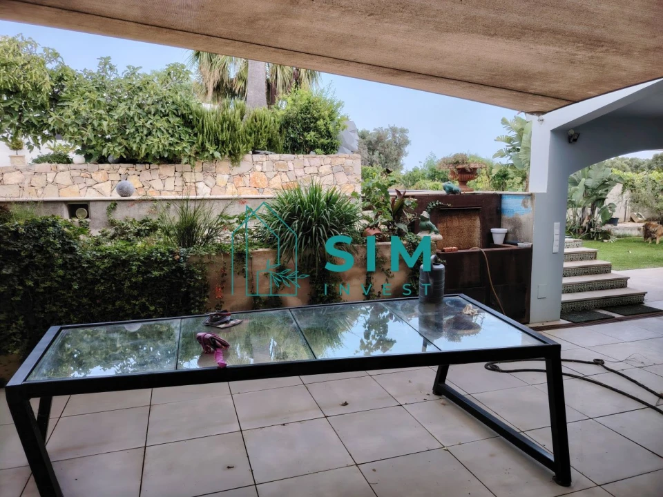 Moradia T4 para Venda em Quelfes Foto 64