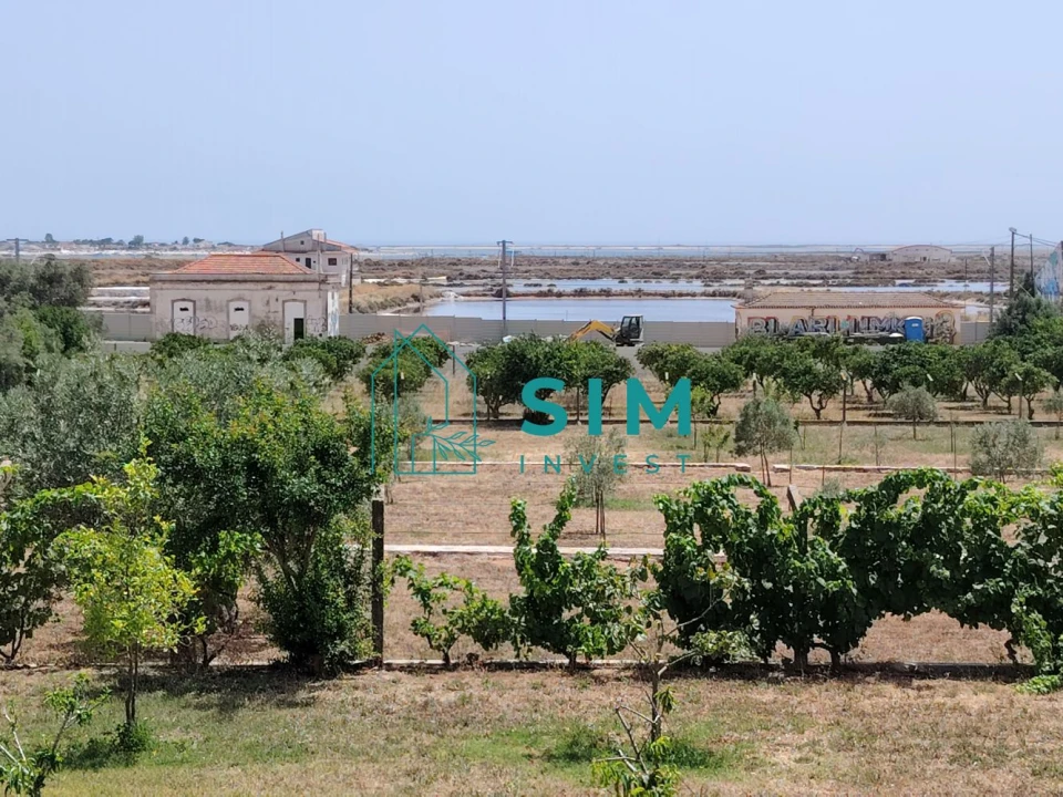 Moradia T4 para Venda em Quelfes Foto 9