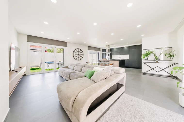 Moradia T3 para Venda em Santa Iria de Azoia, São João da Talha e Bobadela Foto 2