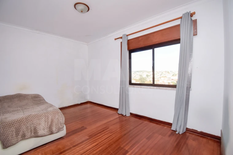 Apartamento T2 para Venda em Cacém e São Marcos Foto 10