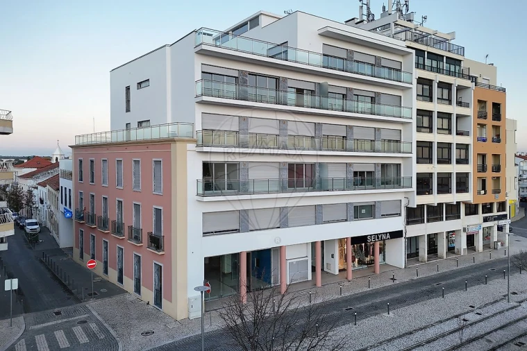 Loja para Arrendamento em Cartaxo e Vale da Pinta Foto 3