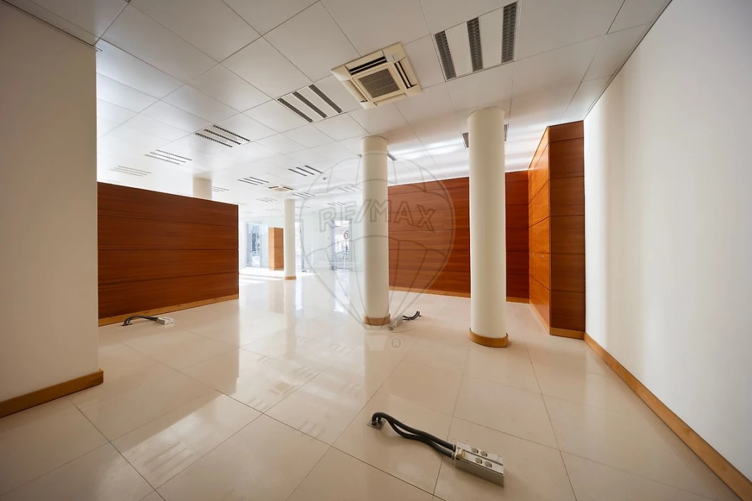 Loja para Arrendamento em Cartaxo e Vale da Pinta Foto 12