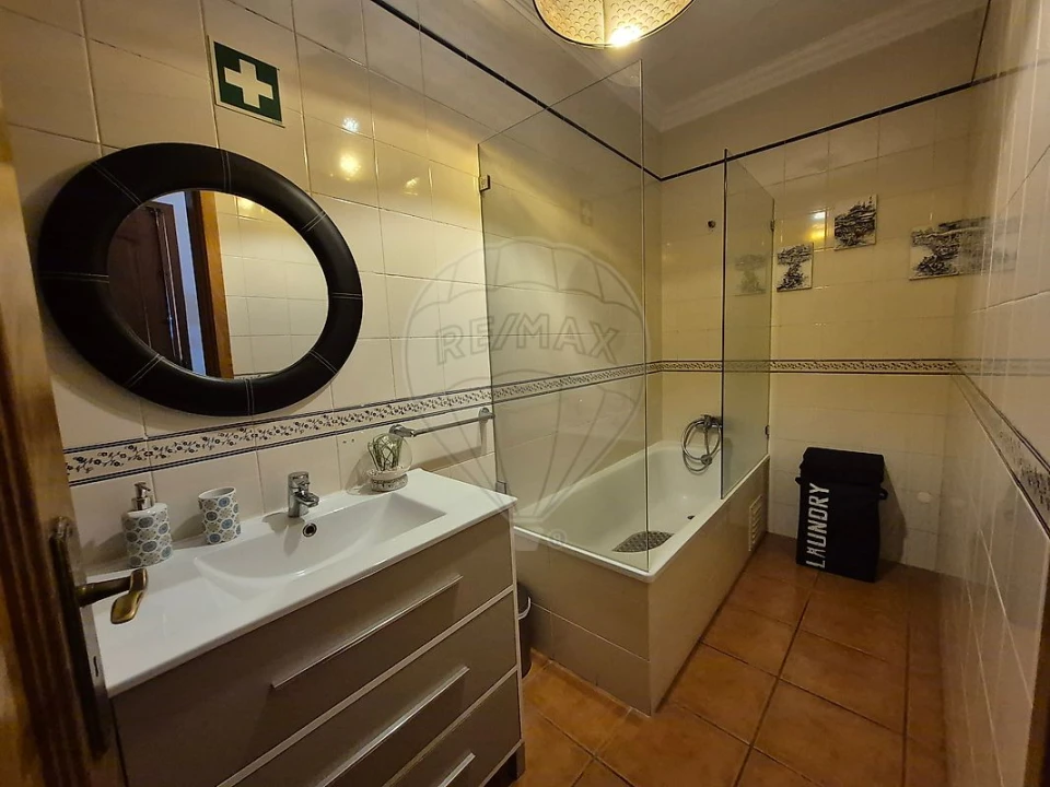 Apartamento T2 para Venda em Almeirim Foto 11