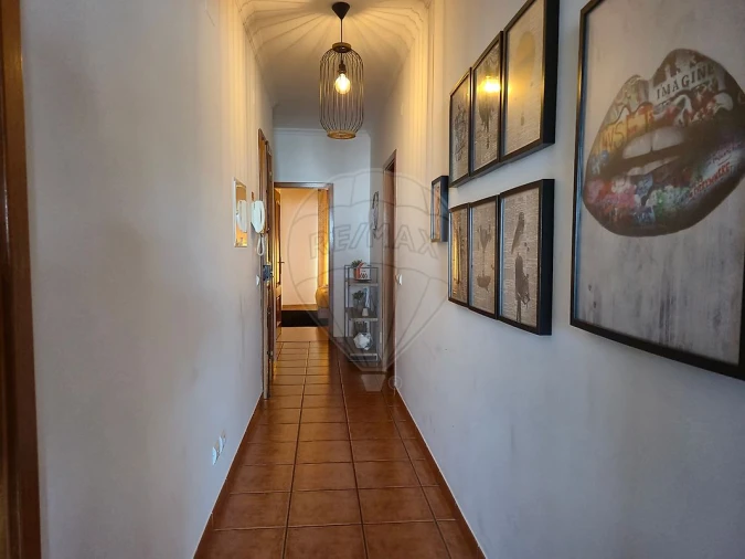 Apartamento T2 para Venda em Almeirim Foto 6