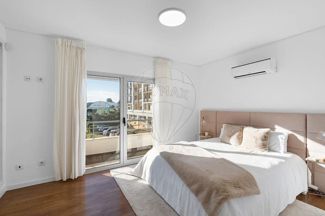 Apartamento T1 para Venda em Seixal, Arrentela e Aldeia de Paio Pires Foto 13