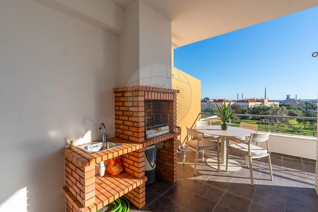 Apartamento T1 para Venda em Seixal, Arrentela e Aldeia de Paio Pires Foto 7