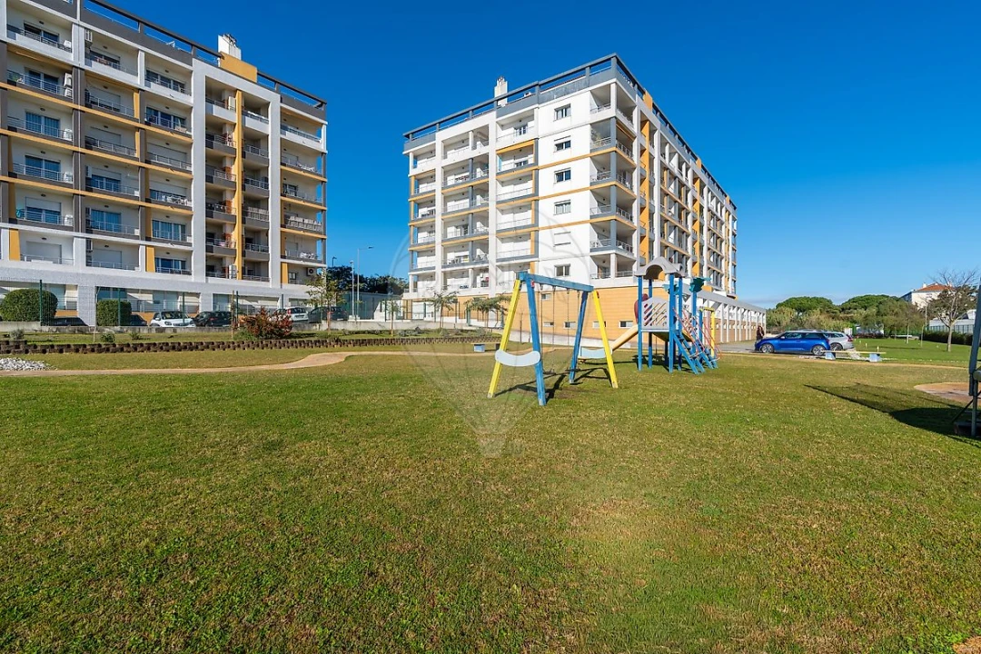 Apartamento T1 para Venda em Seixal, Arrentela e Aldeia de Paio Pires Foto 26