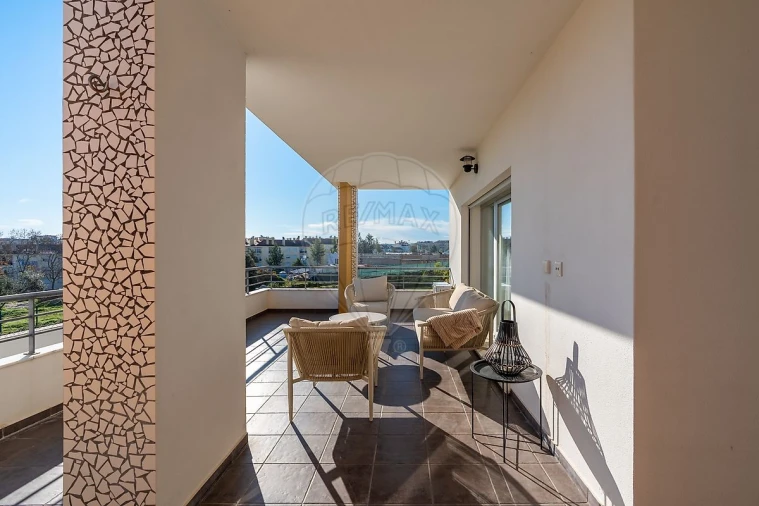 Apartamento T1 para Venda em Seixal, Arrentela e Aldeia de Paio Pires Foto 8