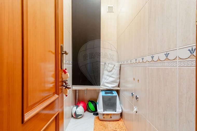 Apartamento T3 para Venda em Palhais e Coina Foto 10