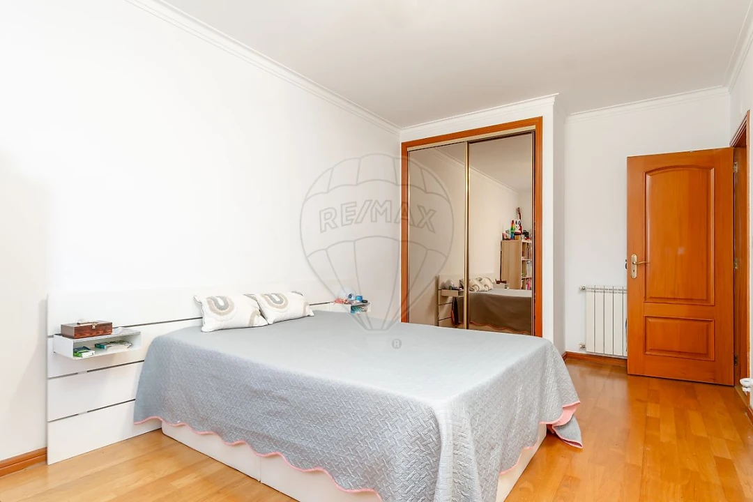 Apartamento T3 para Venda em Palhais e Coina Foto 22