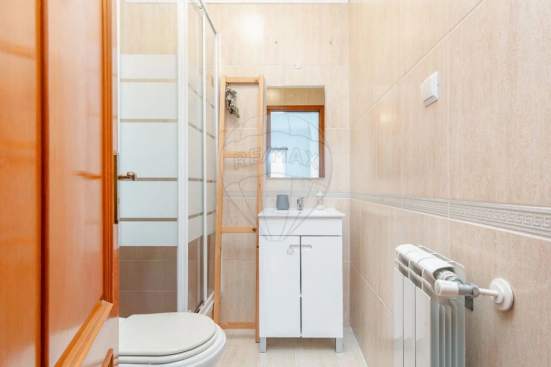 Apartamento T3 para Venda em Palhais e Coina Foto 18