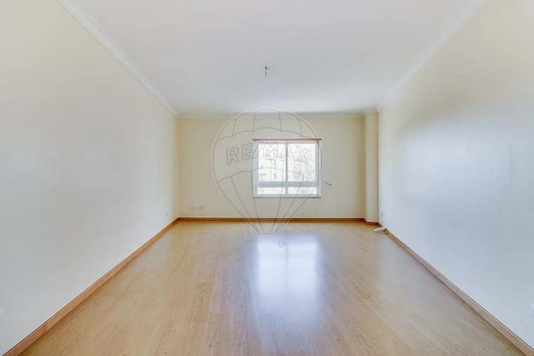 Apartamento T3 para Venda em Águas Livres Foto 14