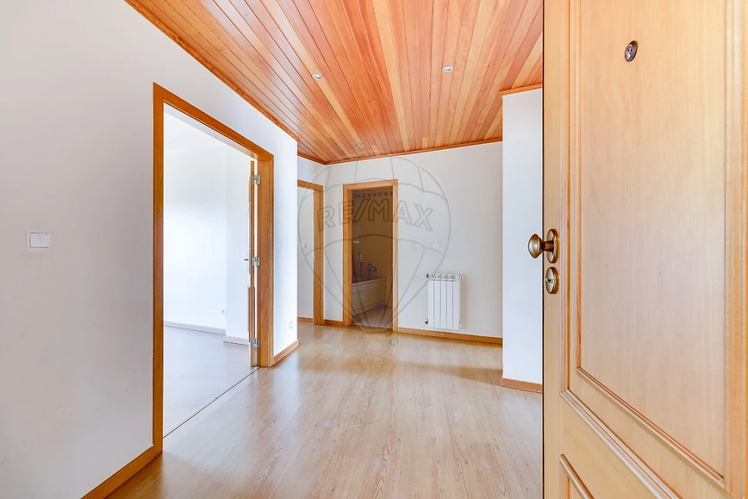 Apartamento T3 para Venda em Águas Livres Foto 19