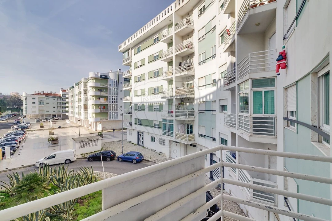 Apartamento T3 para Venda em Águas Livres Foto 22