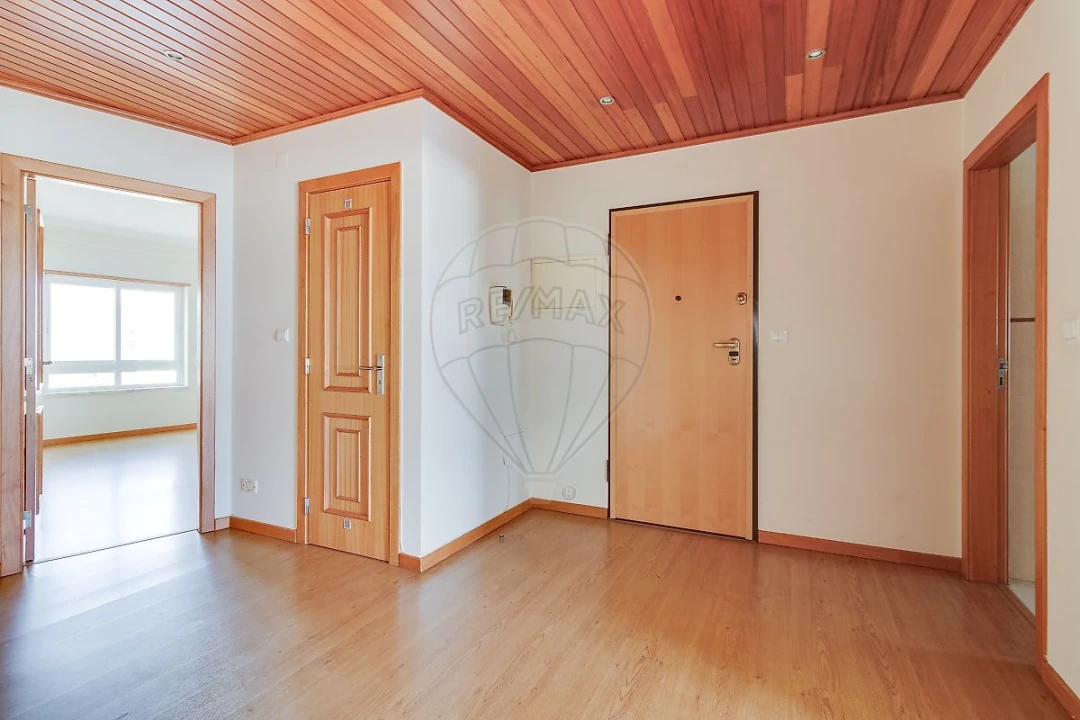 Apartamento T3 para Venda em Águas Livres Foto 18