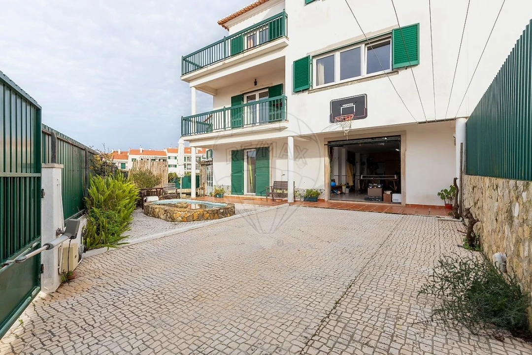 Moradia T4 para Venda em Ericeira Foto 3