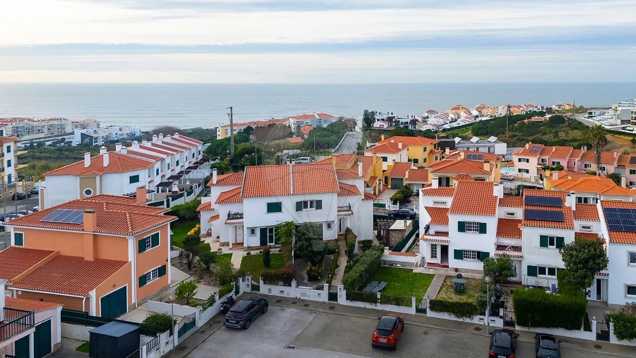 Moradia T4 para Venda em Ericeira Foto 37