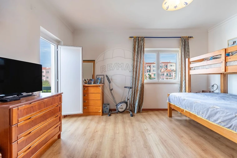 Moradia T4 para Venda em Ericeira Foto 18