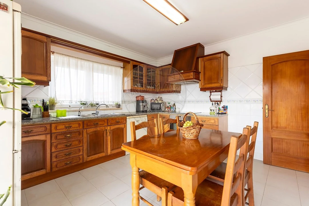 Moradia T4 para Venda em Ericeira Foto 11