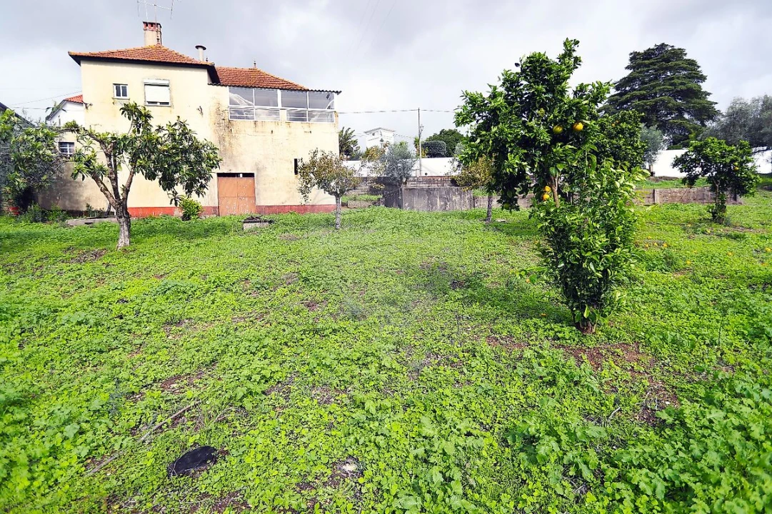 Moradia T3 para Venda em Abiul Foto 6