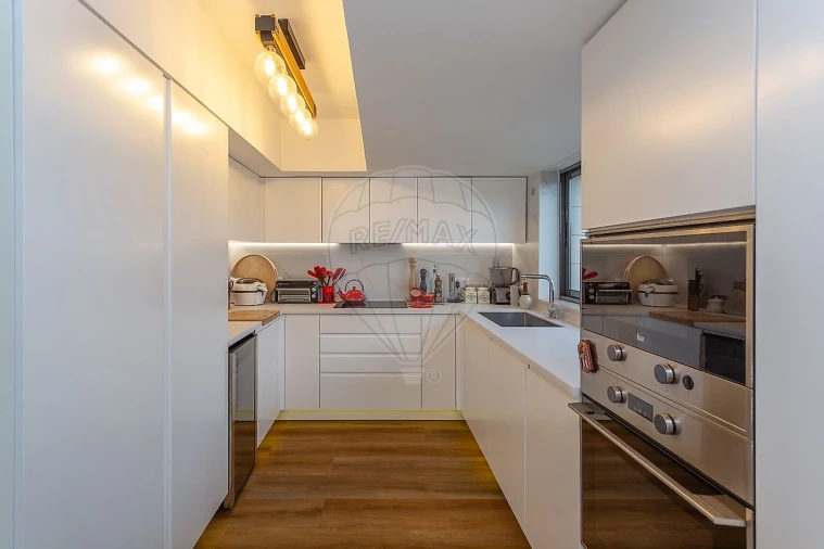 Apartamento T3 para Venda em Cascais e Estoril Foto 15