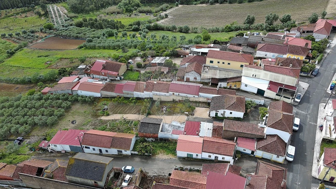 Armazém para Venda em Alcoentre Foto 18