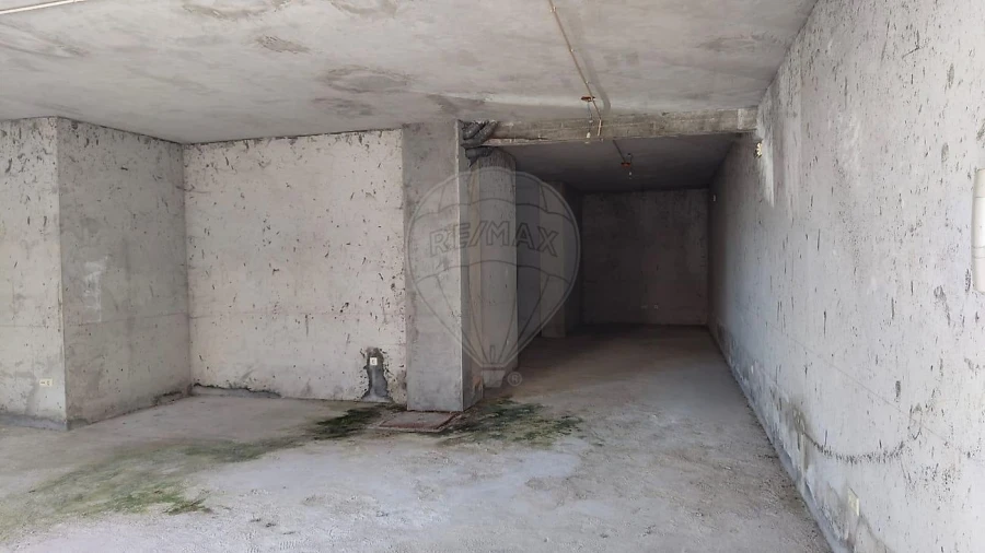 Loja para Venda em O. Azeméis, Riba-Ul, Ul, Macinhata Seixa, Madail Foto 14