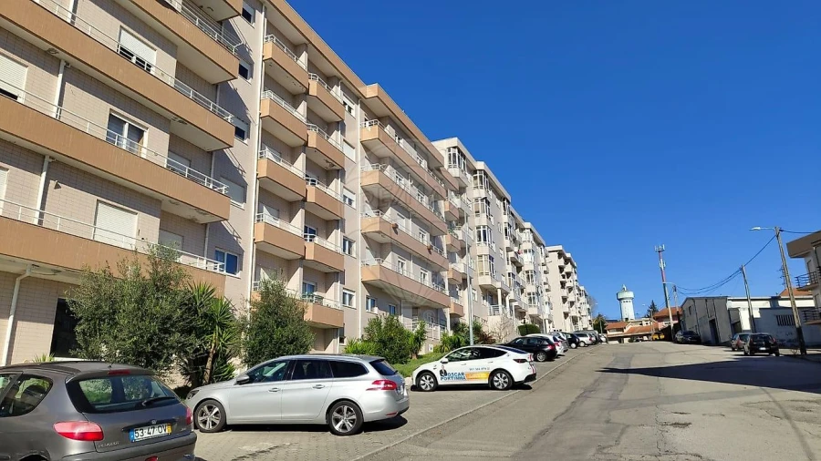 Loja para Venda em O. Azeméis, Riba-Ul, Ul, Macinhata Seixa, Madail Foto 1