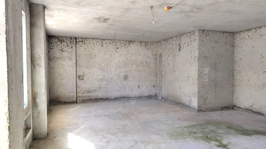 Loja para Venda em O. Azeméis, Riba-Ul, Ul, Macinhata Seixa, Madail Foto 7