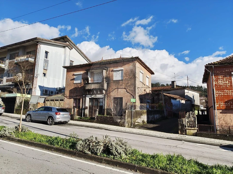 Moradia T4 para Venda em São Pedro de Castelões Foto 10