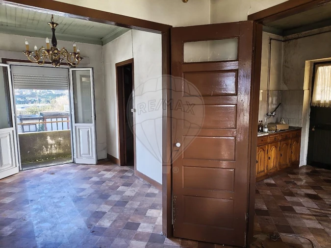 Moradia T4 para Venda em São Pedro de Castelões Foto 18