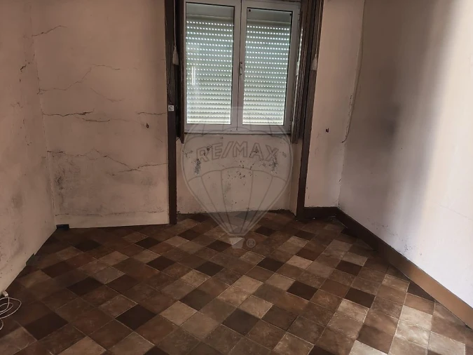 Moradia T4 para Venda em São Pedro de Castelões Foto 15