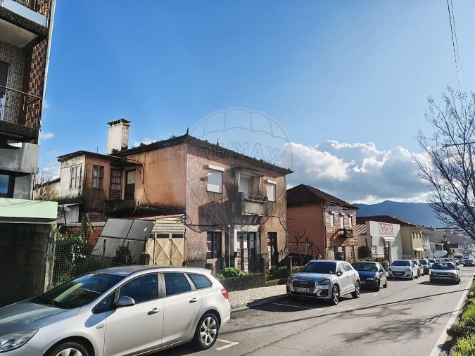 Moradia T4 para Venda em São Pedro de Castelões Foto 21