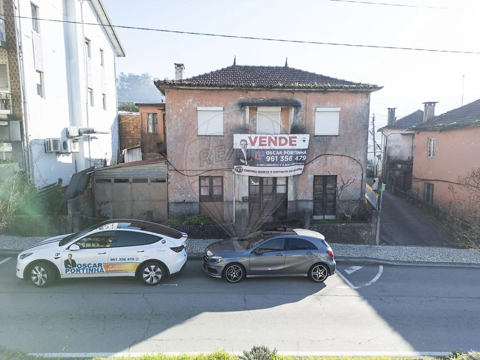 Moradia T4 para Venda em São Pedro de Castelões Foto 26