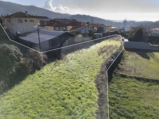 Moradia T6 para Venda em Nogueira do Cravo e Pindelo Foto 15