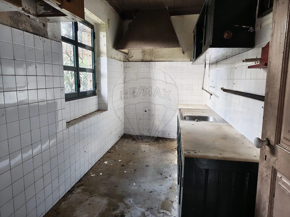 Moradia T4 para Venda em Macieira de Cambra Foto 17