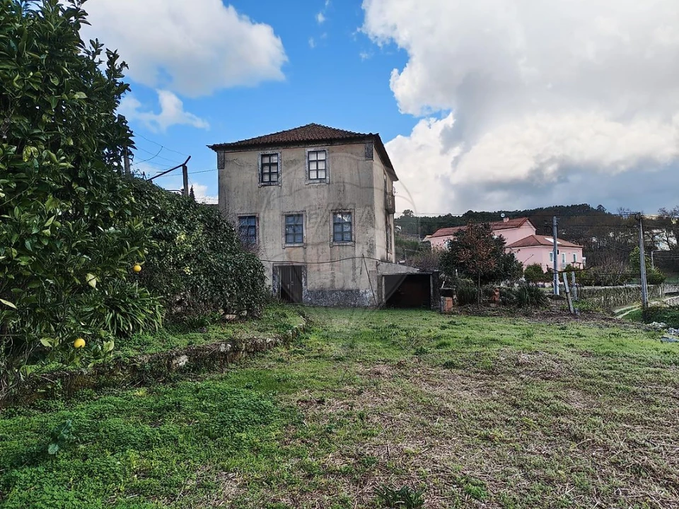 Moradia T4 para Venda em Macieira de Cambra Foto 11