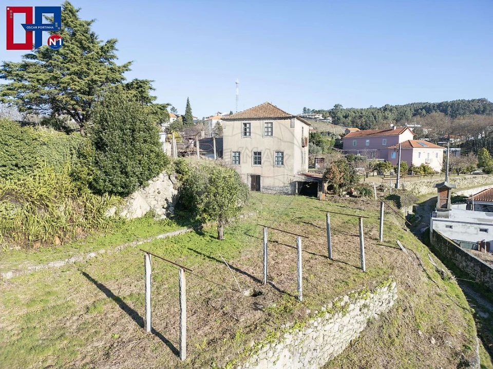 Moradia T4 para Venda em Macieira de Cambra Foto 5