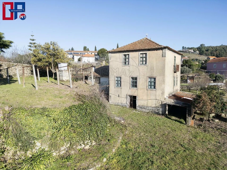 Moradia T4 para Venda em Macieira de Cambra Foto 4