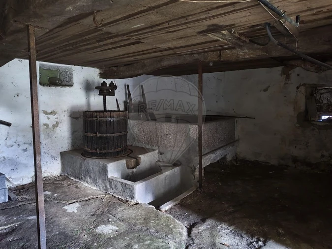 Moradia T4 para Venda em Macieira de Cambra Foto 16