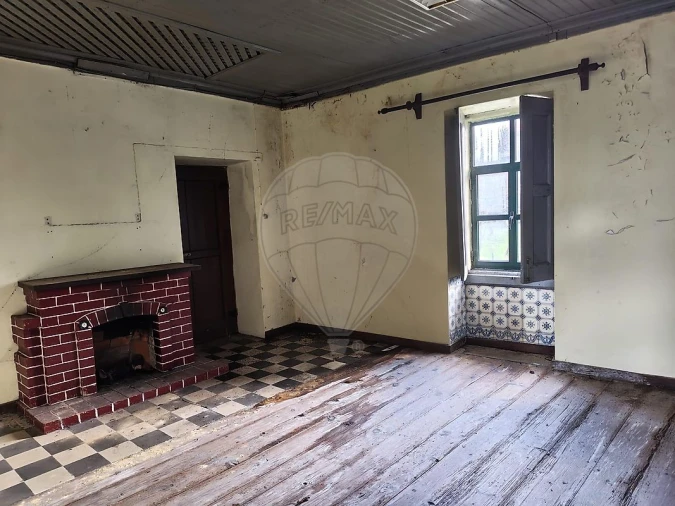 Moradia T4 para Venda em Macieira de Cambra Foto 20