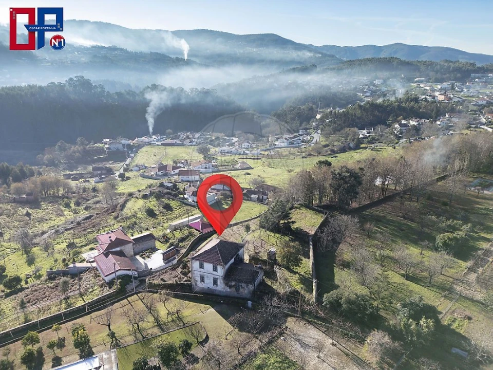 Moradia T4 para Venda em Macieira de Cambra Foto 9