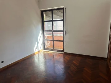 Apartamento T3 para Venda em Algueirão-Mem Martins