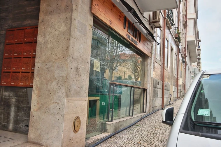 Loja para Arrendamento em Avenidas Novas Foto 12
