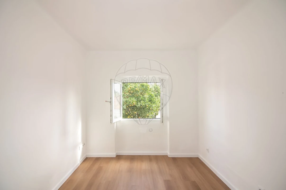 Moradia T2 para Venda em Alenquer (Santo Estêvão e Triana) Foto 10