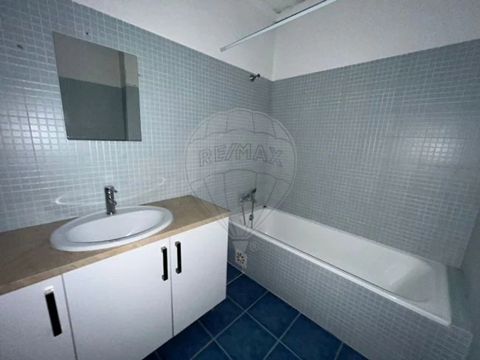 Apartamento T2 para Venda em Alenquer (Santo Estêvão e Triana) Foto 4