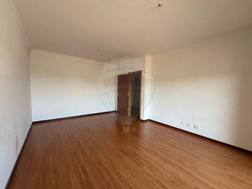 Apartamento T2 para Venda em Alenquer (Santo Estêvão e Triana) Foto 11