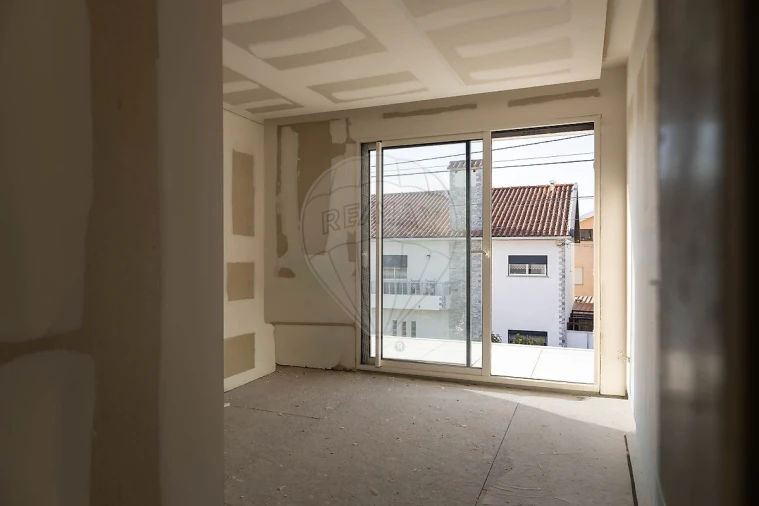 Moradia T3 para Venda em São Domingos de Rana Foto 12