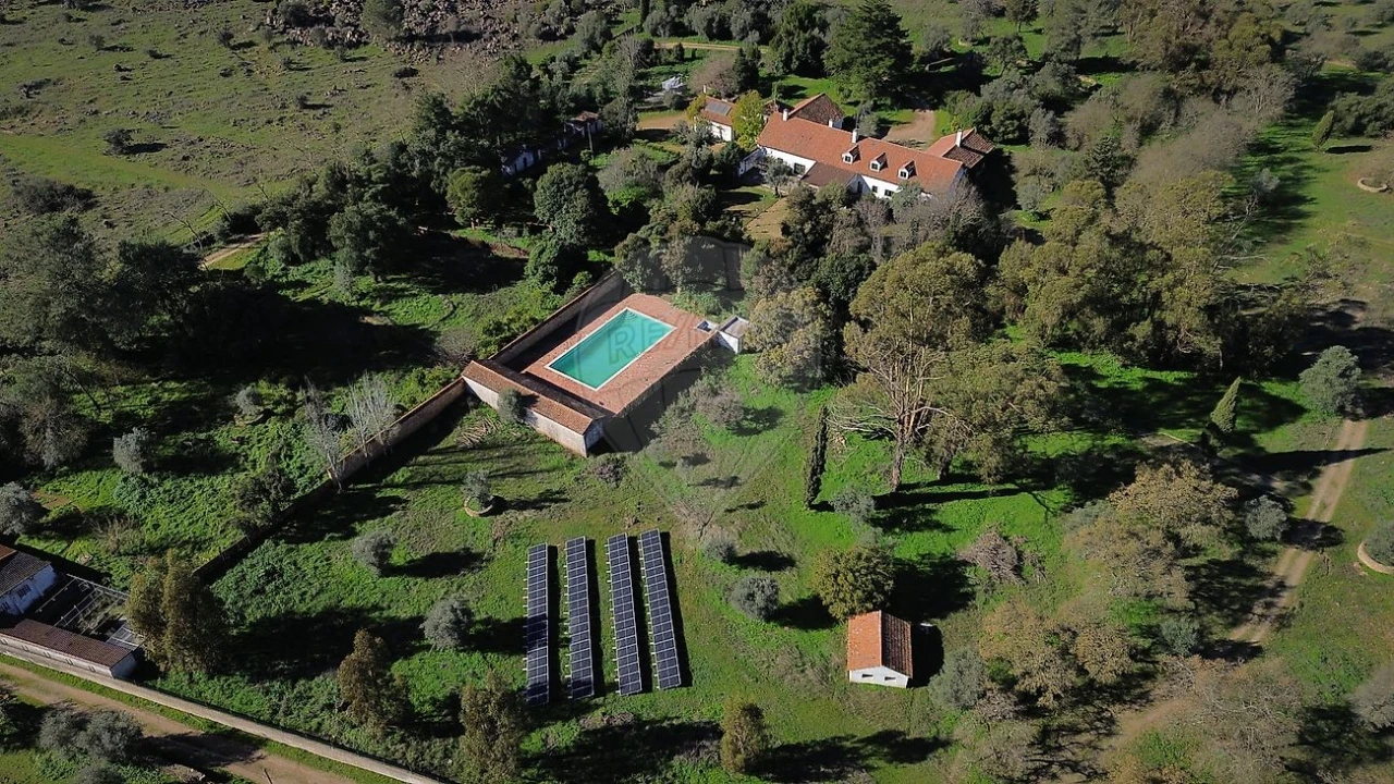Quinta T8 para Venda em Estremoz (Santa Maria e Santo André) Foto 2